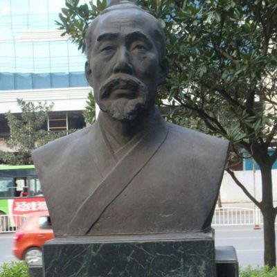 公園管仲胸像名人石雕是怎么制作出來的？
