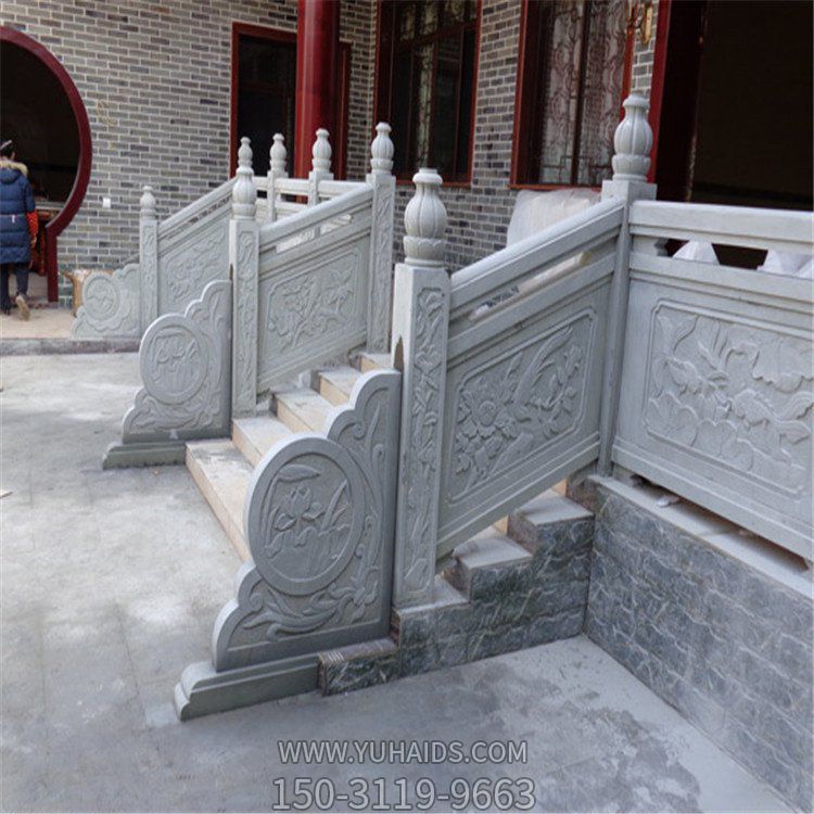祠堂廟宇臺階扶手?jǐn)[放青石浮雕防護(hù)欄桿雕塑