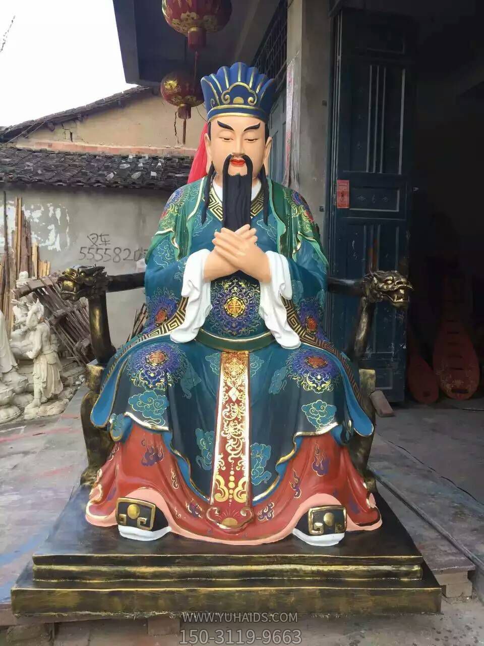 寺廟神佛銅雕彩繪城隍爺?shù)袼?>
                                <h2>寺廟神佛銅雕彩繪城隍爺?shù)袼?參數(shù)說(shuō)明</h2>
                                                                        <table>
                                      <tr>
                                        <th>產(chǎn)品標(biāo)題</th>
                                        <td>寺廟神佛銅雕彩繪城隍爺?shù)袼?/td>
                                      </tr>
                                      <tr>
                                        <th>發(fā)布時(shí)間</th>
                                        <td>2023-06-07 10:30</td>
                                      </tr>
                                      <tr>
                                        <th>價(jià)格</th>
                                        <td><span>電話咨詢</td>
                                      </tr>
                                                                              <tr>
                                          <th>制作材質(zhì)</th>
                                          <td>銅雕</td>
                                        </tr>
                                                                              <tr>
                                          <th>其他</th>
                                          <td>彩繪</td>
                                        </tr>
                                                                          </table>
                                <h2>寺廟神佛銅雕彩繪城隍爺?shù)袼?詳細(xì)說(shuō)明</h2>
                                <p>玉海雕塑是一家綜合性的雕塑公司，擁有多款寺廟神佛銅雕彩繪城隍爺?shù)袼苣Ｐ?，可加工定制多種寺廟神佛銅雕彩繪城隍爺?shù)袼埽С植馁|(zhì)、樣式、風(fēng)格、尺寸大小等方面的調(diào)整修改定制。我們所加工制作的寺廟神佛銅雕彩繪城隍爺?shù)袼苜|(zhì)優(yōu)價(jià)廉，遍布全國(guó)多個(gè)省市地區(qū)，想要了解更多案例圖片，請(qǐng)電話或微信咨詢。材質(zhì)、大小、樣式等都可以按需定制，還可根據(jù)您提供給的寺廟神佛銅雕彩繪城隍爺?shù)袼軜訄D進(jìn)行制作！如有相關(guān)需求，歡迎致電（微信同號(hào)）：<span>150-3119-9663</span></p>
                                                                <div   class=