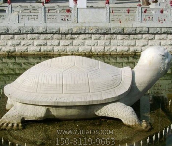 池塘大理石大型仿真烏龜?shù)袼?>
                                <h2>池塘大理石大型仿真烏龜?shù)袼?參數(shù)說(shuō)明</h2>
                                                                        <table>
                                      <tr>
                                        <th>產(chǎn)品標(biāo)題</th>
                                        <td>池塘大理石大型仿真烏龜?shù)袼?/td>
                                      </tr>
                                      <tr>
                                        <th>發(fā)布時(shí)間</th>
                                        <td>2023-06-07 11:51</td>
                                      </tr>
                                      <tr>
                                        <th>價(jià)格</th>
                                        <td><span>電話咨詢</td>
                                      </tr>
                                                                              <tr>
                                          <th>其他</th>
                                          <td>仿真</td>
                                        </tr>
                                                                              <tr>
                                          <th>制作材質(zhì)</th>
                                          <td>大理石</td>
                                        </tr>
                                                                          </table>
                                <h2>池塘大理石大型仿真烏龜?shù)袼?詳細(xì)說(shuō)明</h2>
                                <p>玉海雕塑是一家綜合性的雕塑公司，擁有多款池塘大理石大型仿真烏龜?shù)袼苣Ｐ?，可加工定制多種池塘大理石大型仿真烏龜?shù)袼?，支持材質(zhì)、樣式、風(fēng)格、尺寸大小等方面的調(diào)整修改定制。我們所加工制作的池塘大理石大型仿真烏龜?shù)袼苜|(zhì)優(yōu)價(jià)廉，遍布全國(guó)多個(gè)省市地區(qū)，想要了解更多案例圖片，請(qǐng)電話或微信咨詢。材質(zhì)、大小、樣式等都可以按需定制，還可根據(jù)您提供給的池塘大理石大型仿真烏龜?shù)袼軜訄D進(jìn)行制作！如有相關(guān)需求，歡迎致電（微信同號(hào)）：<span>150-3119-9663</span></p>
                                                                <div   class=