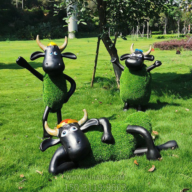 綠植肖恩羊，公園草坪動(dòng)物擺件雕塑