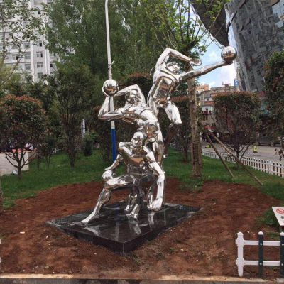 打籃球，不銹鋼鏡面體育運(yùn)動(dòng)主題人物雕塑