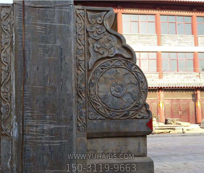 寺院門(mén)口擺放做舊抱鼓石景觀石雕雕塑
