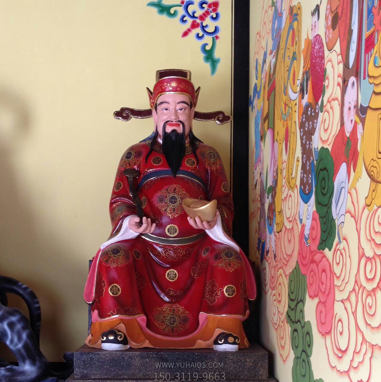 玻璃鋼彩繪寺廟供奉菩薩招財財神爺?shù)袼?>
                                <h2>玻璃鋼彩繪寺廟供奉菩薩招財財神爺?shù)袼?參數(shù)說明</h2>
                                                                        <table>
                                      <tr>
                                        <th>產(chǎn)品標題</th>
                                        <td>玻璃鋼彩繪寺廟供奉菩薩招財財神爺?shù)袼?/td>
                                      </tr>
                                      <tr>
                                        <th>發(fā)布時間</th>
                                        <td>2023-06-07 15:32</td>
                                      </tr>
                                      <tr>
                                        <th>價格</th>
                                        <td><span>電話咨詢</td>
                                      </tr>
                                                                              <tr>
                                          <th>制作材質(zhì)</th>
                                          <td>玻璃鋼</td>
                                        </tr>
                                                                              <tr>
                                          <th>其他</th>
                                          <td>彩繪</td>
                                        </tr>
                                                                          </table>
                                <h2>玻璃鋼彩繪寺廟供奉菩薩招財財神爺?shù)袼?詳細說明</h2>
                                <p>玉海雕塑是一家綜合性的雕塑公司，擁有多款玻璃鋼彩繪寺廟供奉菩薩招財財神爺?shù)袼苣Ｐ停杉庸ざㄖ贫喾N玻璃鋼彩繪寺廟供奉菩薩招財財神爺?shù)袼?，支持材質(zhì)、樣式、風格、尺寸大小等方面的調(diào)整修改定制。我們所加工制作的玻璃鋼彩繪寺廟供奉菩薩招財財神爺?shù)袼苜|(zhì)優(yōu)價廉，遍布全國多個省市地區(qū)，想要了解更多案例圖片，請電話或微信咨詢。材質(zhì)、大小、樣式等都可以按需定制，還可根據(jù)您提供給的玻璃鋼彩繪寺廟供奉菩薩招財財神爺?shù)袼軜訄D進行制作！如有相關需求，歡迎致電（微信同號）：<span>150-3119-9663</span></p>
                                                                <div   class=