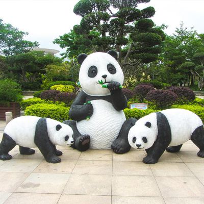 玻璃鋼仿真熊貓，尺寸大小，樣色樣式都可定制