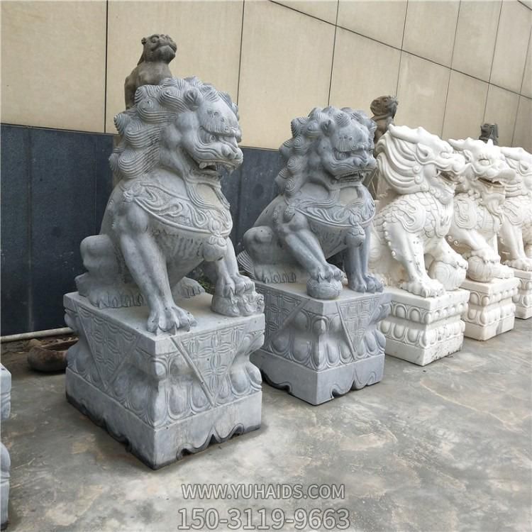 天然青石雕刻企業(yè)家用大門口鎮(zhèn)宅招財?shù)袼?>
                                <h2>天然青石雕刻企業(yè)家用大門口鎮(zhèn)宅招財?shù)袼?參數(shù)說明</h2>
                                                                        <table>
                                      <tr>
                                        <th>產(chǎn)品標(biāo)題</th>
                                        <td>天然青石雕刻企業(yè)家用大門口鎮(zhèn)宅招財?shù)袼?/td>
                                      </tr>
                                      <tr>
                                        <th>發(fā)布時間</th>
                                        <td>2023-06-08 06:17</td>
                                      </tr>
                                      <tr>
                                        <th>價格</th>
                                        <td><span>電話咨詢</td>
                                      </tr>
                                                                              <tr>
                                          <th>制作材質(zhì)</th>
                                          <td>石雕、青石、石雕</td>
                                        </tr>
                                                                              <tr>
                                          <th>應(yīng)用場所</th>
                                          <td>企業(yè)</td>
                                        </tr>
                                                                          </table>
                                <h2>天然青石雕刻企業(yè)家用大門口鎮(zhèn)宅招財?shù)袼?詳細(xì)說明</h2>
                                <p>玉海雕塑是一家綜合性的雕塑公司，擁有多款天然青石雕刻企業(yè)家用大門口鎮(zhèn)宅招財?shù)袼苣Ｐ?，可加工定制多種天然青石雕刻企業(yè)家用大門口鎮(zhèn)宅招財?shù)袼?，支持材質(zhì)、樣式、風(fēng)格、尺寸大小等方面的調(diào)整修改定制。我們所加工制作的天然青石雕刻企業(yè)家用大門口鎮(zhèn)宅招財?shù)袼苜|(zhì)優(yōu)價廉，遍布全國多個省市地區(qū)，想要了解更多案例圖片，請電話或微信咨詢。材質(zhì)、大小、樣式等都可以按需定制，還可根據(jù)您提供給的天然青石雕刻企業(yè)家用大門口鎮(zhèn)宅招財?shù)袼軜訄D進(jìn)行制作！如有相關(guān)需求，歡迎致電（微信同號）：<span>150-3119-9663</span></p>
                                                                <div   class=