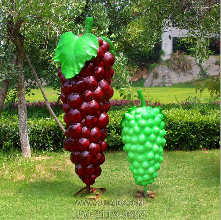 玻璃鋼葡萄，紅葡萄和綠葡萄雕塑