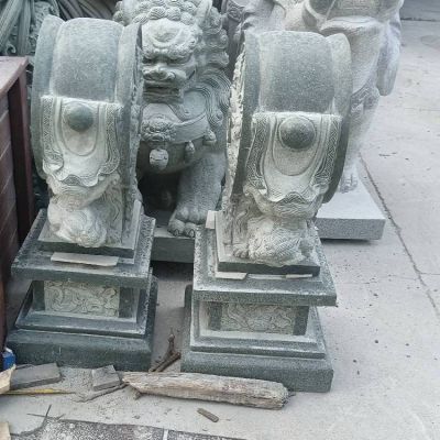 別墅庭院青石石雕戶外門(mén)口抱鼓石雕塑