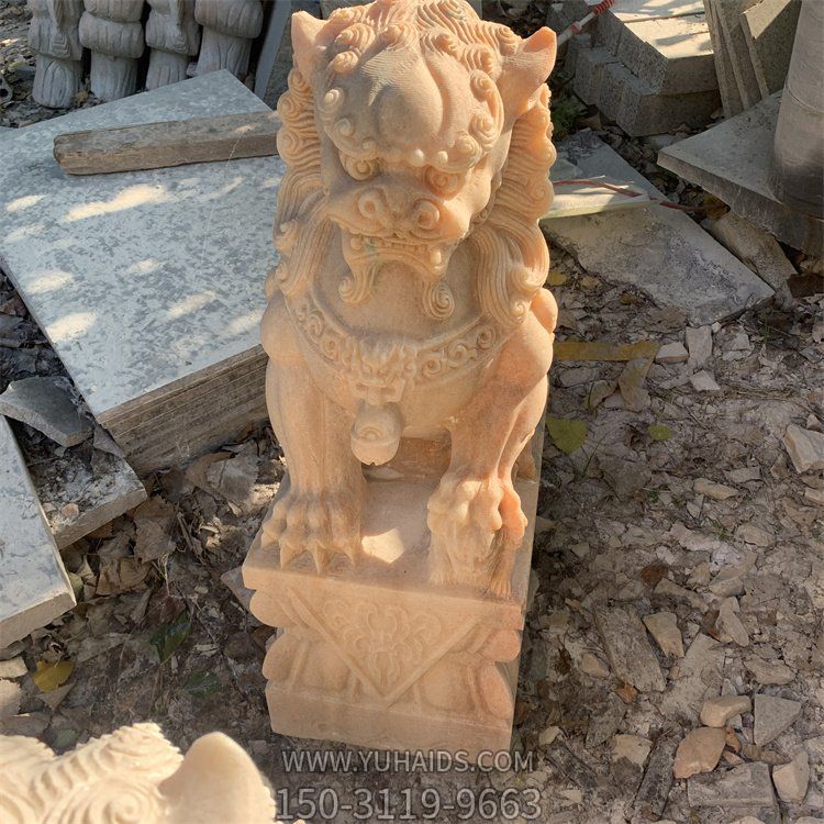 石雕晚霞紅獅子門口擺件 鎮(zhèn)宅招財?shù)袼?>
                                <h2>石雕晚霞紅獅子門口擺件 鎮(zhèn)宅招財?shù)袼?參數(shù)說明</h2>
                                                                        <table>
                                      <tr>
                                        <th>產(chǎn)品標題</th>
                                        <td>石雕晚霞紅獅子門口擺件 鎮(zhèn)宅招財?shù)袼?/td>
                                      </tr>
                                      <tr>
                                        <th>發(fā)布時間</th>
                                        <td>2023-06-08 13:23</td>
                                      </tr>
                                      <tr>
                                        <th>價格</th>
                                        <td><span>電話咨詢</td>
                                      </tr>
                                                                              <tr>
                                          <th>雕刻內(nèi)容</th>
                                          <td>獅子</td>
                                        </tr>
                                                                              <tr>
                                          <th>制作材質(zhì)</th>
                                          <td>晚霞紅、石雕</td>
                                        </tr>
                                                                          </table>
                                <h2>石雕晚霞紅獅子門口擺件 鎮(zhèn)宅招財?shù)袼?詳細說明</h2>
                                <p>玉海雕塑是一家綜合性的雕塑公司，擁有多款石雕晚霞紅獅子門口擺件雕塑模型，可加工定制多種石雕晚霞紅獅子門口擺件雕塑，支持材質(zhì)、樣式、風(fēng)格、尺寸大小等方面的調(diào)整修改定制。我們所加工制作的石雕晚霞紅獅子門口擺件雕塑質(zhì)優(yōu)價廉，遍布全國多個省市地區(qū)，想要了解更多案例圖片，請電話或微信咨詢。材質(zhì)、大小、樣式等都可以按需定制，還可根據(jù)您提供給的石雕晚霞紅獅子門口擺件雕塑樣圖進行制作！如有相關(guān)需求，歡迎致電（微信同號）：<span>150-3119-9663</span></p>
                                                                <div   class=