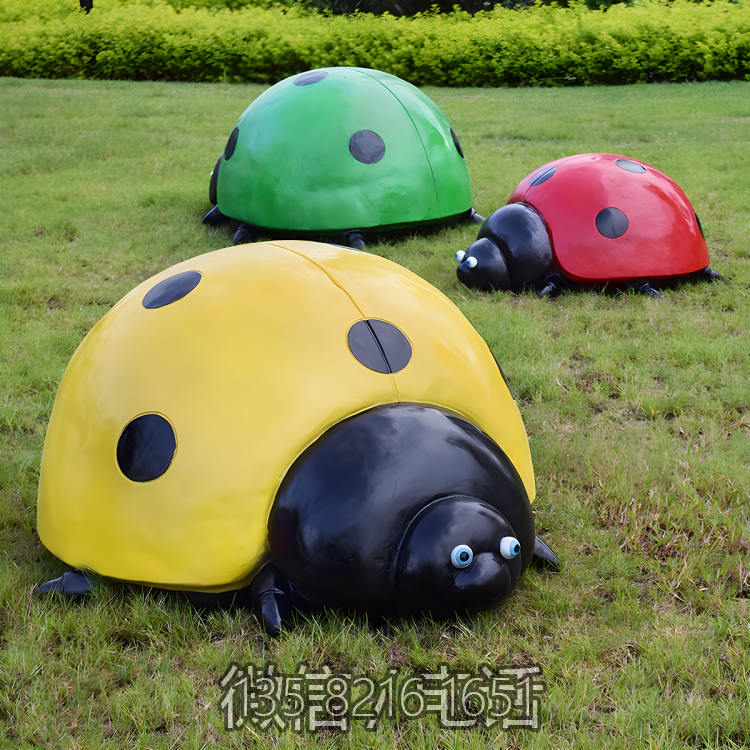 玻璃鋼仿真七星瓢蟲(chóng)雕塑游樂(lè)場(chǎng)草坪裝飾品擺件