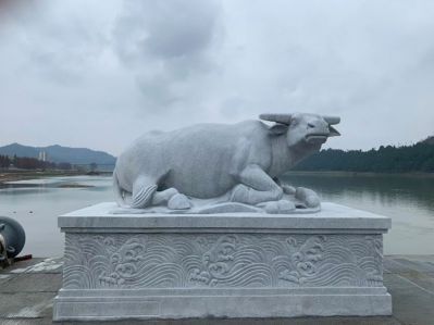 鎮(zhèn)水水?；◢弾r石雕動(dòng)物雕塑